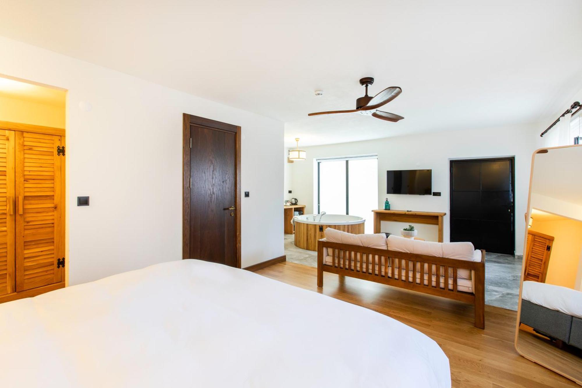 Marlo Ayvalik 12 Plus Adult Only Екстериор снимка